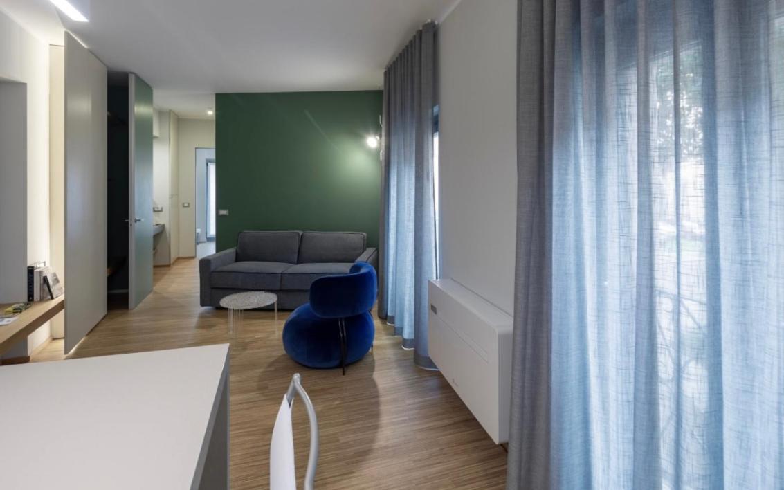 30Cavour Luxury Suites 파비아 외부 사진