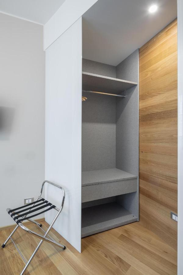 30Cavour Luxury Suites 파비아 외부 사진